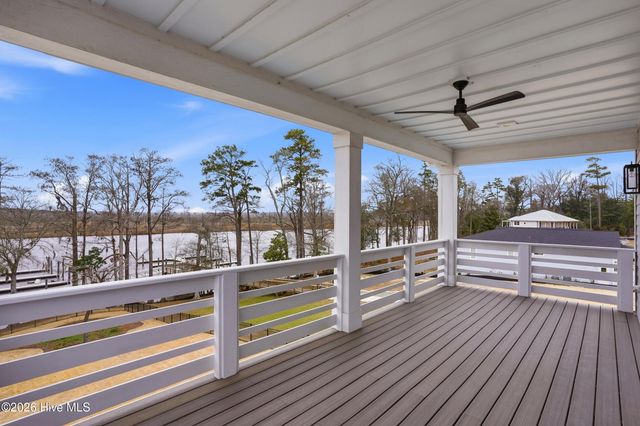 2765 Alvernia Drive, Castle Hayne, NC 28429