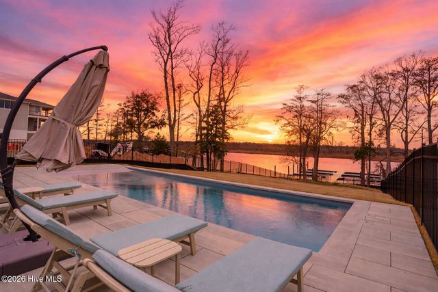 2765 Alvernia Drive, Castle Hayne, NC 28429