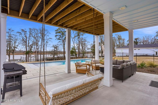 2765 Alvernia Drive, Castle Hayne, NC 28429