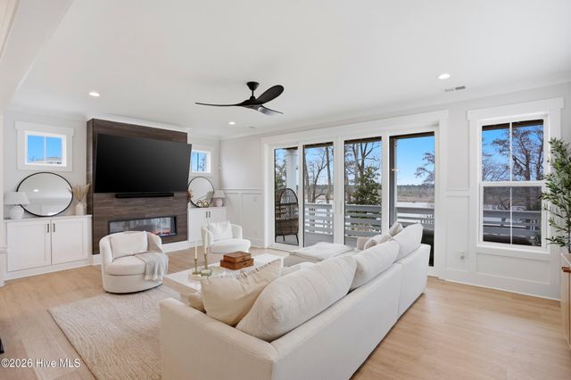 2765 Alvernia Drive, Castle Hayne, NC 28429