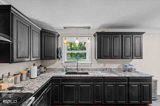 186 Hughes Road, Coushatta, LA 71019