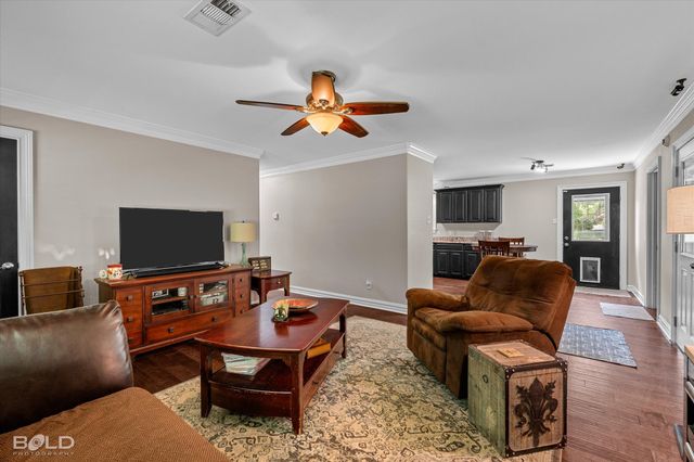186 Hughes Road, Coushatta, LA 71019