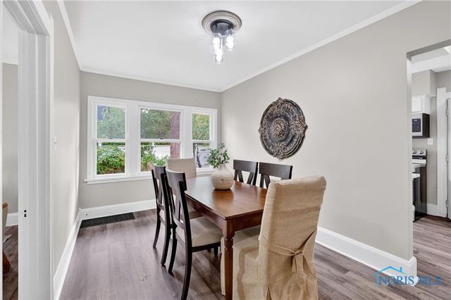 338 E 2nd Street, Perrysburg, OH 43551