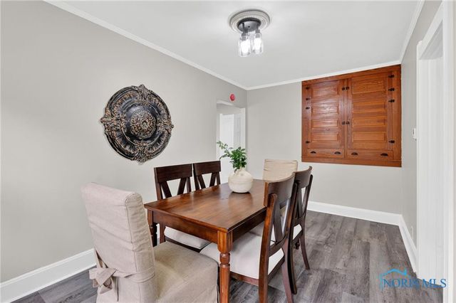 338 E 2nd Street, Perrysburg, OH 43551