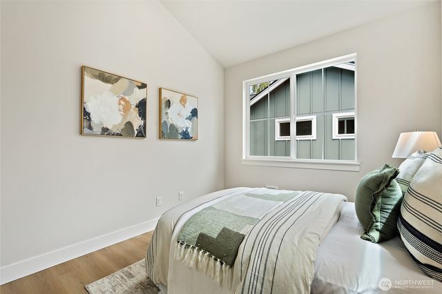 263 NW 42nd Street, Seattle, WA 98107