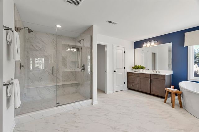 3 Germain Way 16, Norton, MA 02766