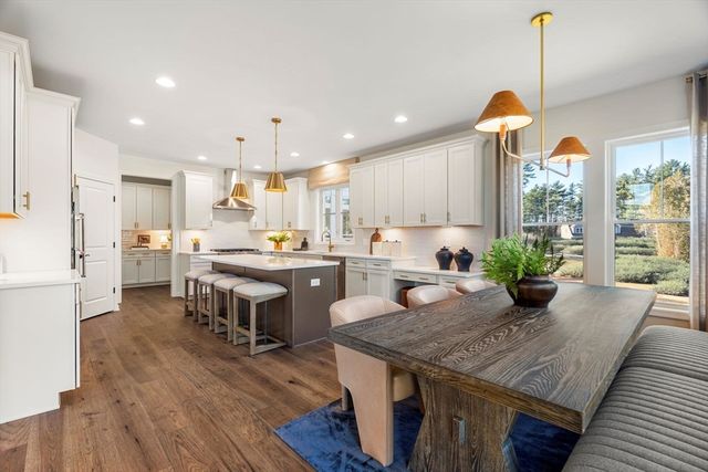 3 Germain Way 16, Norton, MA 02766