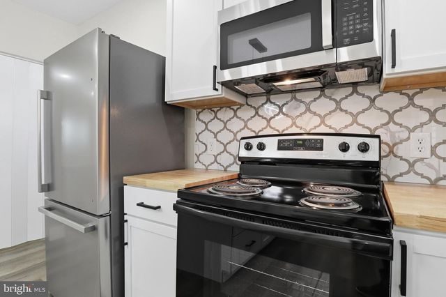 357 S 4TH ST, Steelton, PA 17113