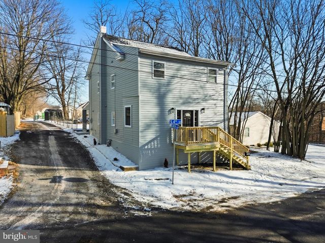 357 S 4TH ST, Steelton, PA 17113