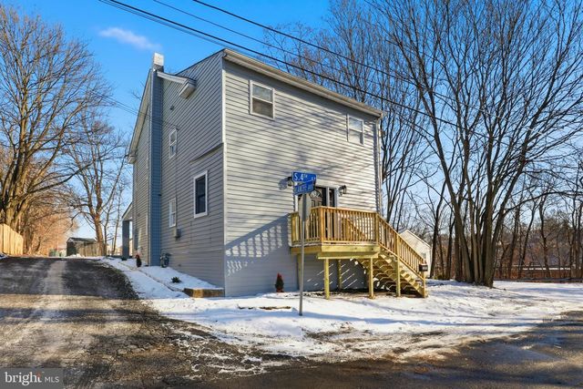 357 S 4TH ST, Steelton, PA 17113