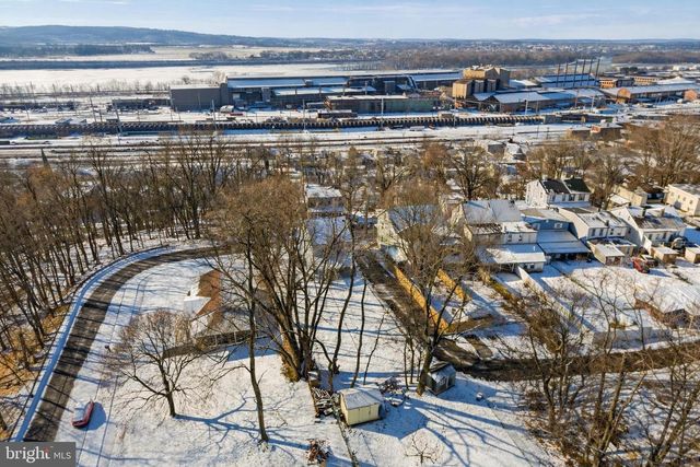 357 S 4TH ST, Steelton, PA 17113