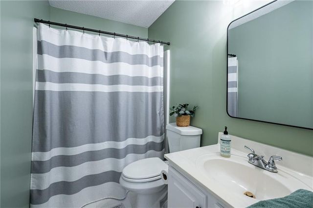 101 McCullough Road, Stockbridge, GA 30281