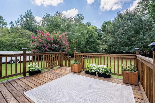 101 McCullough Road, Stockbridge, GA 30281