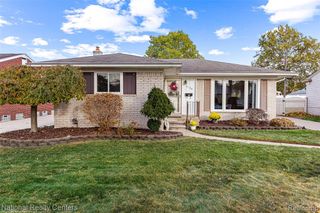 6104 Ardmore Park Circle, Dearborn Heights, MI 48127