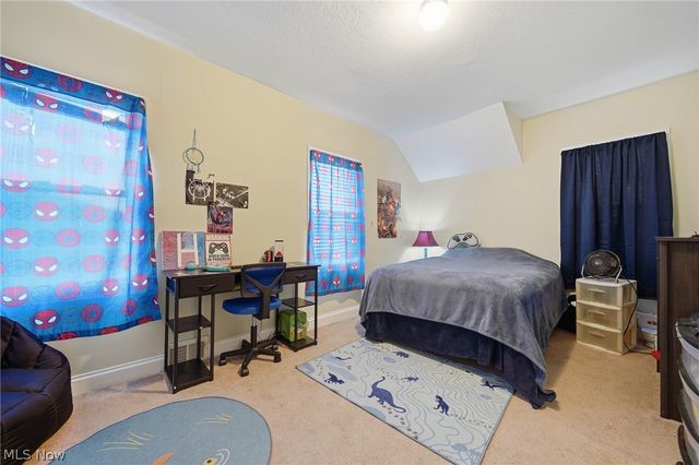 82 Dellenberger Avenue, Akron, OH 44312