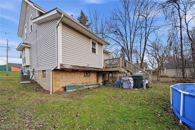 82 Dellenberger Avenue, Akron, OH 44312