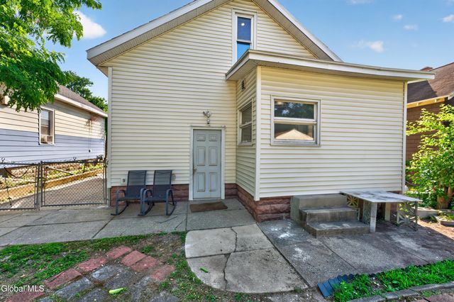 714 Ontario Street, Schenectady, NY 12306