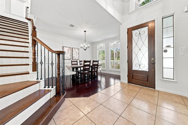 8017 Ladera Verde DR, Austin, TX 78739
