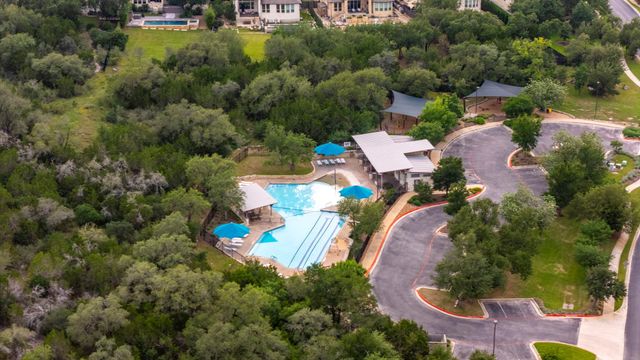 8017 Ladera Verde DR, Austin, TX 78739