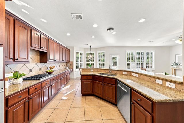 8017 Ladera Verde DR, Austin, TX 78739