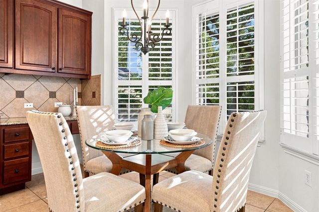 8017 Ladera Verde DR, Austin, TX 78739