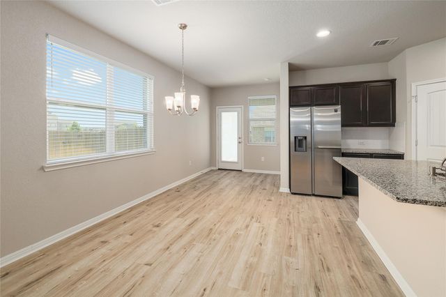 453 Dubina Ave, Georgetown, TX 78626