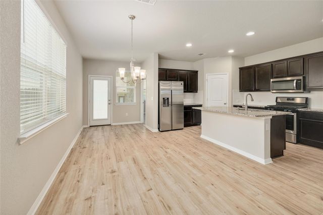453 Dubina Ave, Georgetown, TX 78626