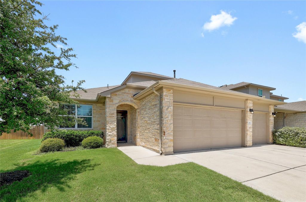 453 Dubina Ave, Georgetown, TX 78626