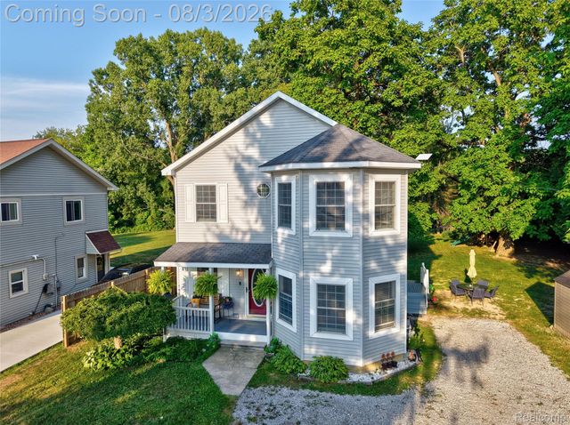 5096 N Irish Road, Richfield Township, MI 48423