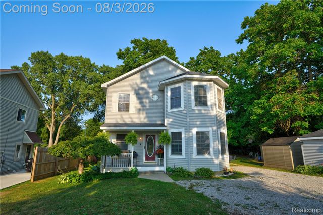 5096 N Irish Road, Richfield Township, MI 48423