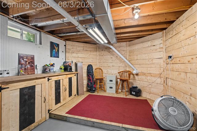 5096 N Irish Road, Richfield Township, MI 48423