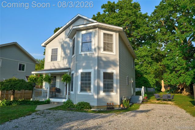 5096 N Irish Road, Richfield Township, MI 48423