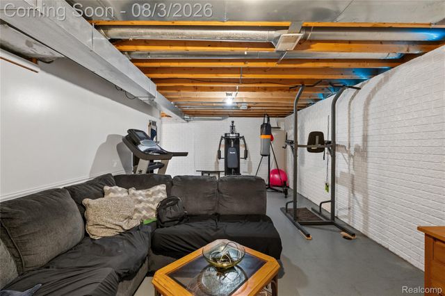 5096 N Irish Road, Richfield Township, MI 48423