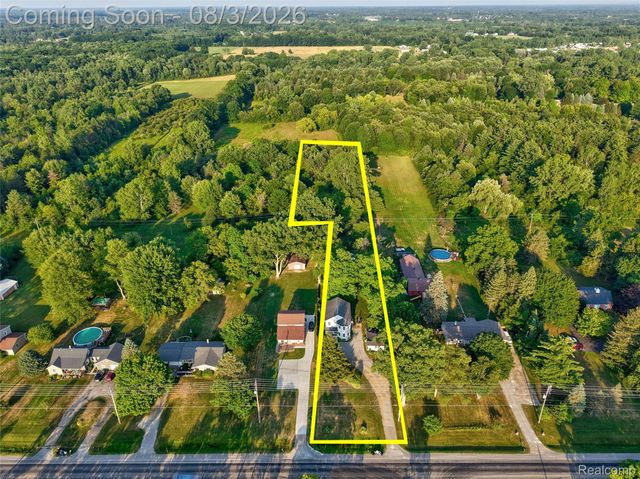 5096 N Irish Road, Richfield Township, MI 48423