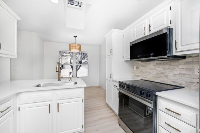 9618 Sebring Drive, Portage City, MI 49002