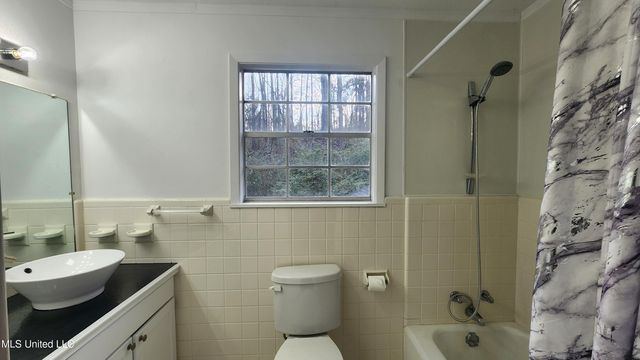 200 Dunbarton Drive, Natchez, MS 39120