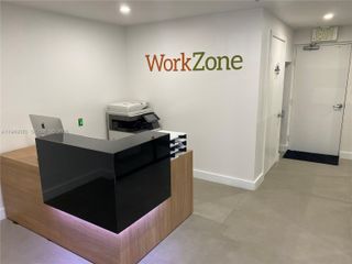 10850 NW 21st St 210, Sweetwater, FL 33172