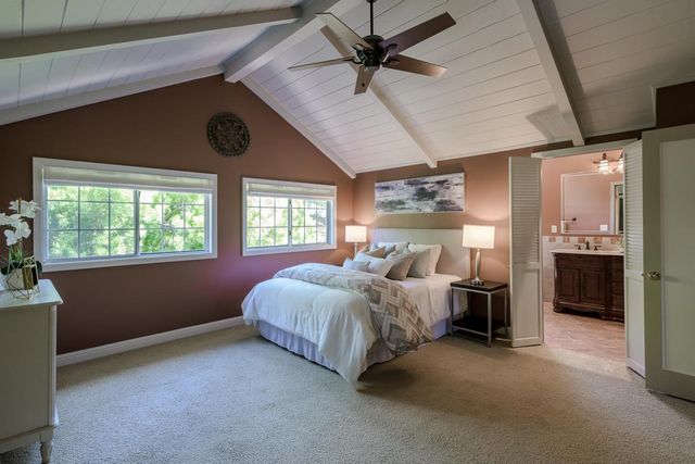 717 Walnut Avenue, Burlingame, CA 94010