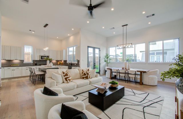 1645 Bingle Road, Houston, TX 77055
