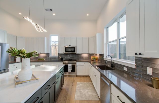 1645 Bingle Road, Houston, TX 77055