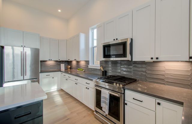 1645 Bingle Road, Houston, TX 77055