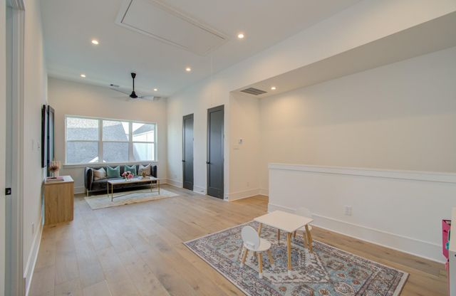 1645 Bingle Road, Houston, TX 77055