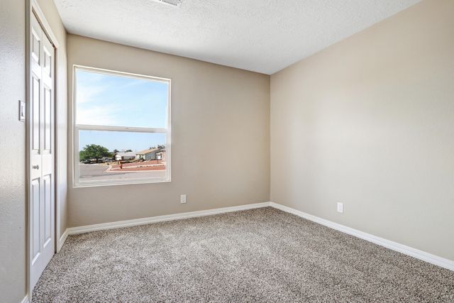 4989 Chromium Drive NE, Rio Rancho, NM 87124