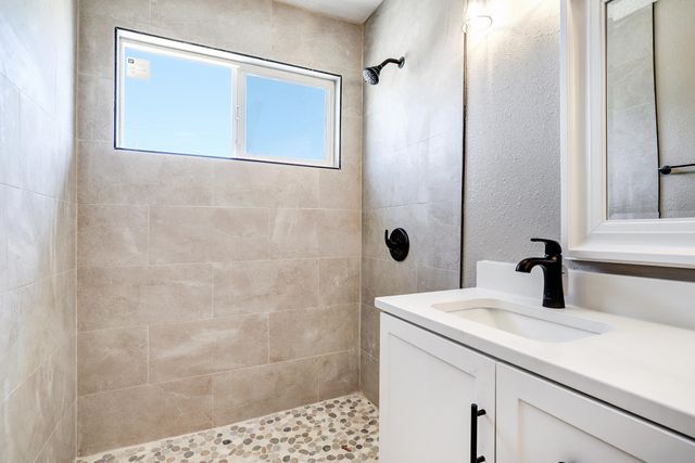 4989 Chromium Drive NE, Rio Rancho, NM 87124