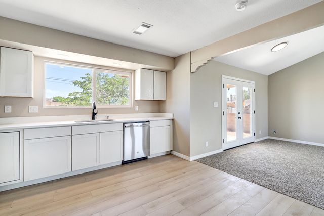 4989 Chromium Drive NE, Rio Rancho, NM 87124