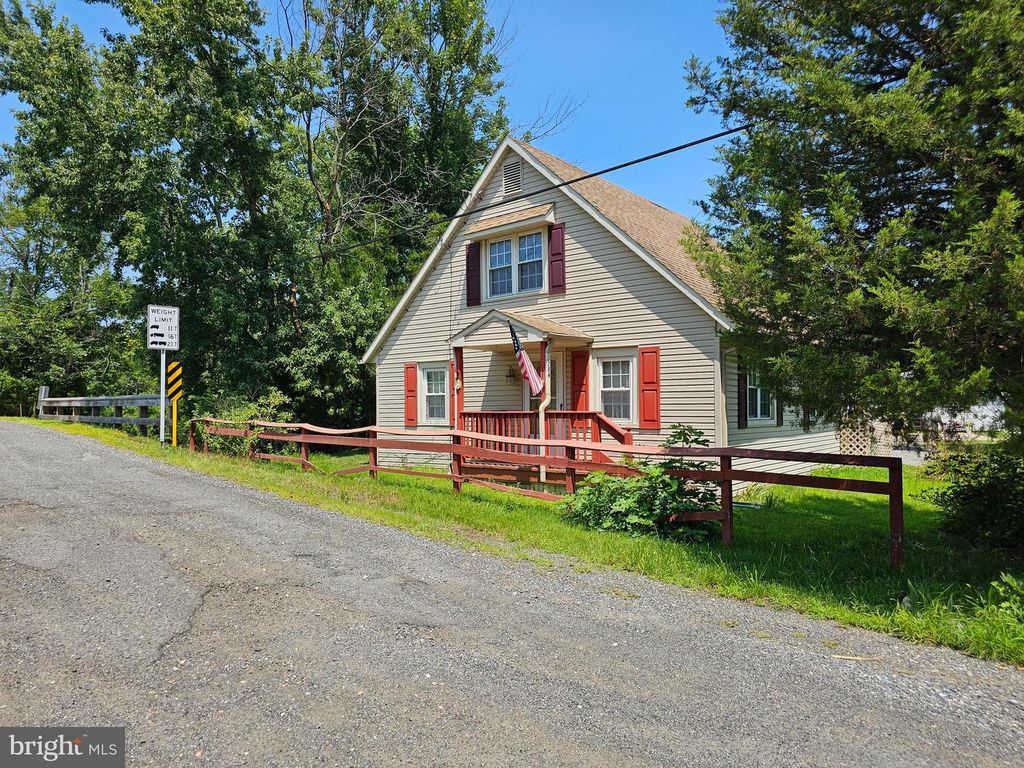 284 FLOODGATE RD, Swedesboro, NJ 08085