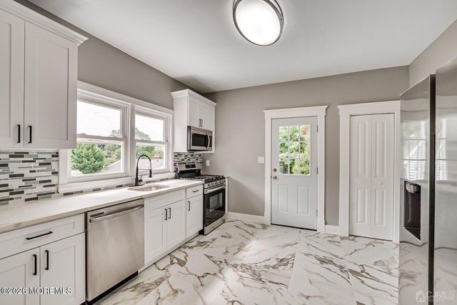 48 Johnson Place, South River, NJ 08882