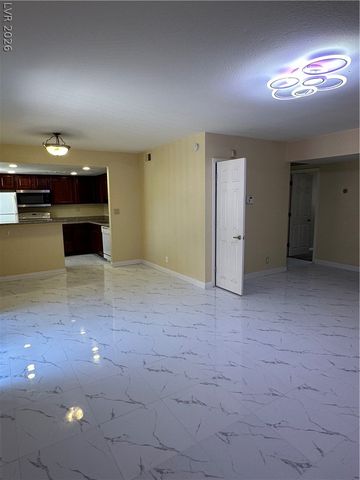 4391 Alexis Drive 317, Las Vegas, NV 89103
