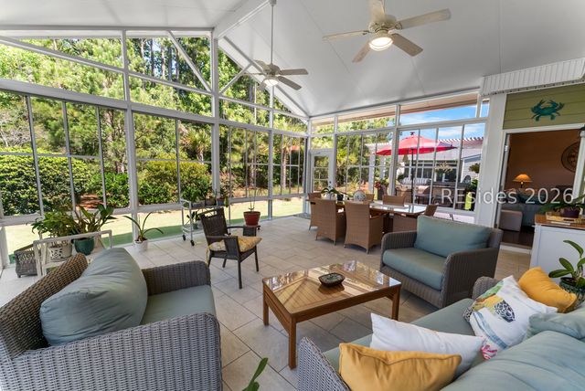 819 Promenade Ln, Okatie, SC 29909