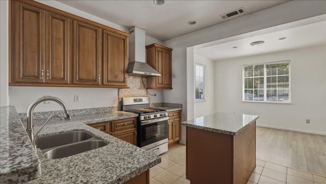 3441 Carly Dr, Stockton, CA 95205